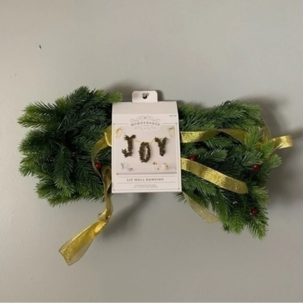 NWT. WONDERSHOP “JOY” Lit Wall Hanging